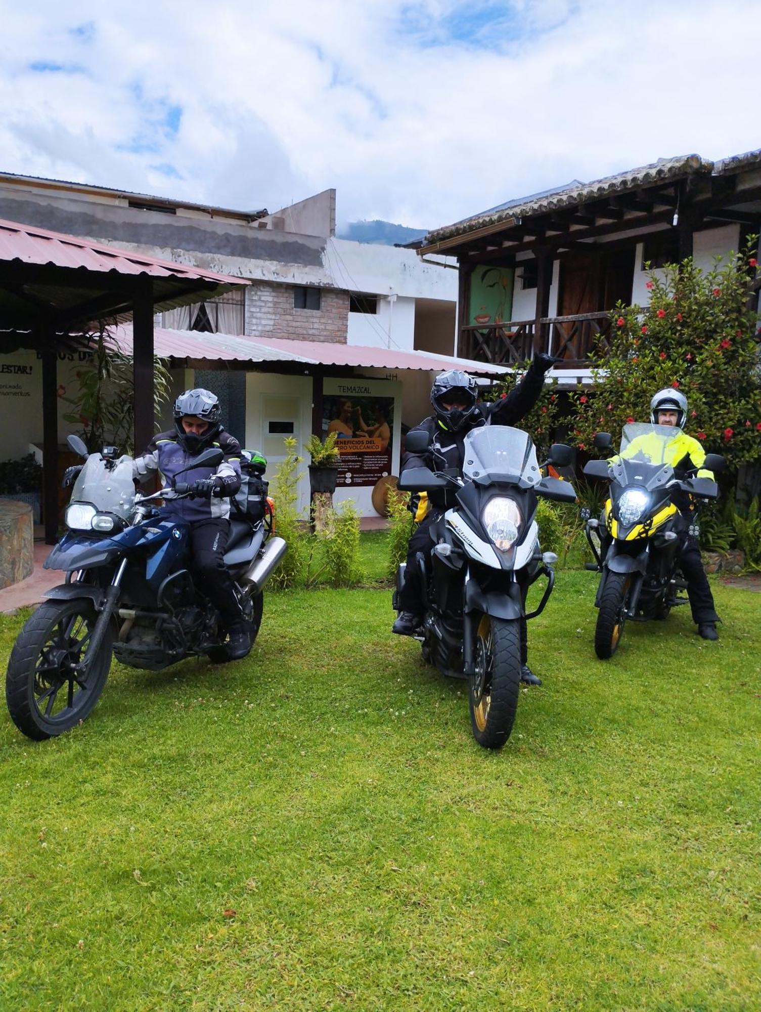 Hostal Inti Luna Banos  Exterior photo