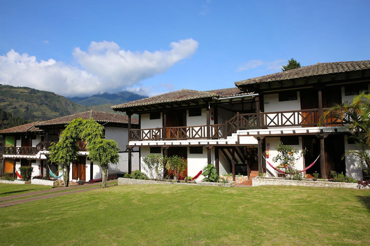 Hostal Inti Luna Banos  Exterior photo